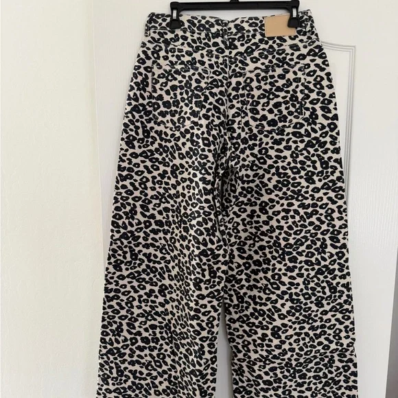 Zara Leopard Print Wide Leg Denim Pants Size 8 - Picture 5 of 6